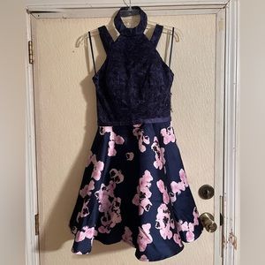 Abby Paris size 6 homecoming or cocktail dress